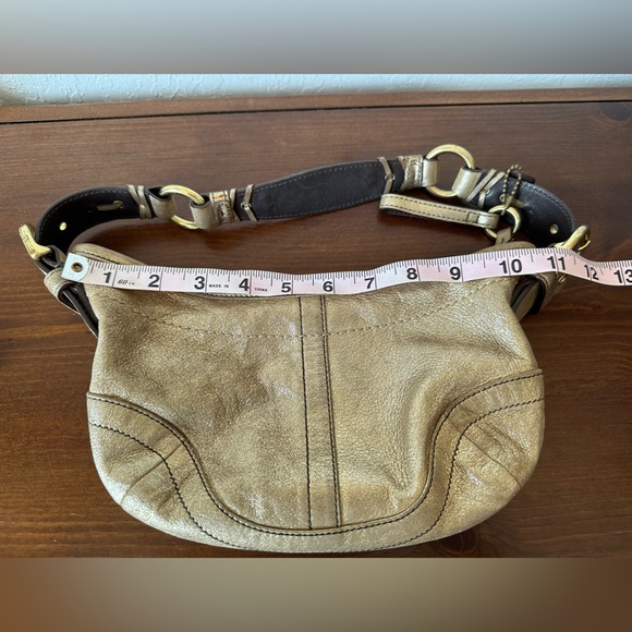Coach Metallic Gold Limited Edition Shoulder Bag - Picture 5 of 10
